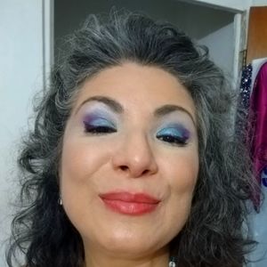 Meet your Posher, Noemi